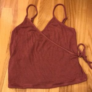Garage pink crop top